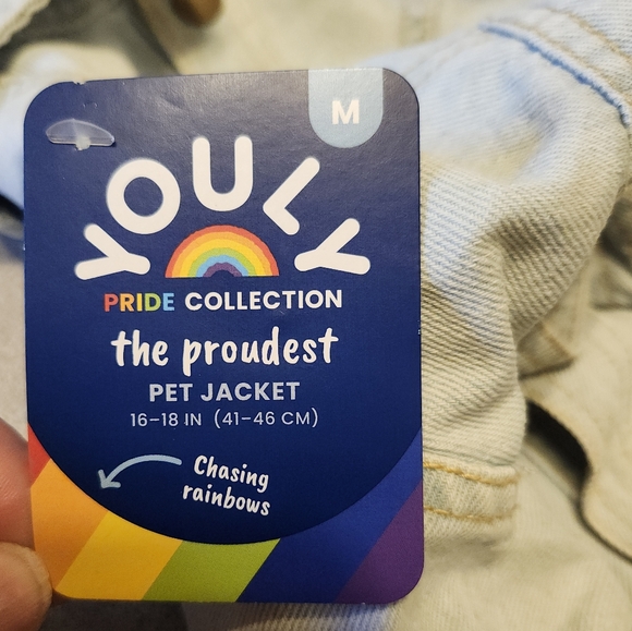 YOULY PRIDE COLLECTION CHASING RAINBOWS DENIM DOG/CAT JACKET SIZE MED.   NWT - Picture 4 of 13